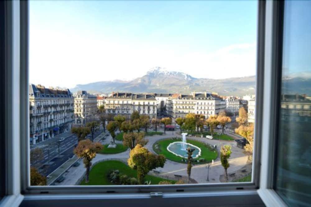 Hotel D'Angleterre Grenoble Hyper-Centre Bagian luar foto